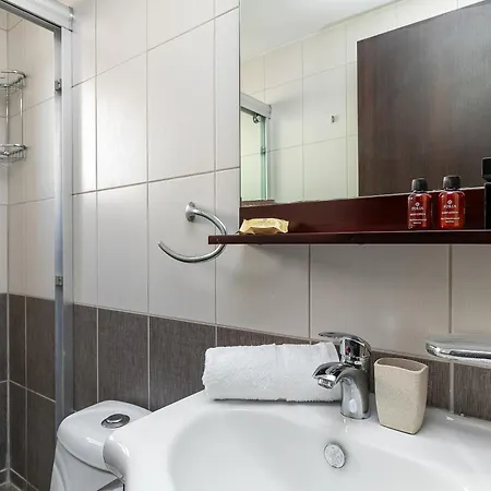 Oracle Exclusive 2bdr By Vichy Holidays * Paphos